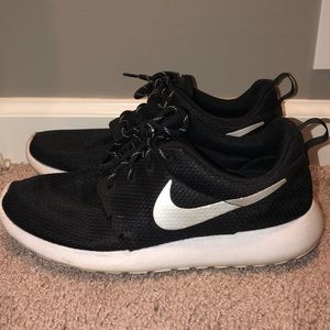 Nike Roshes